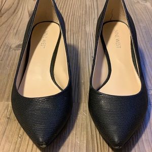 Nine West flats (with small heel) in black size 7